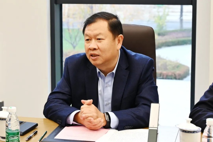 1853263683602350081.jpg 1853263683602350081.jpg